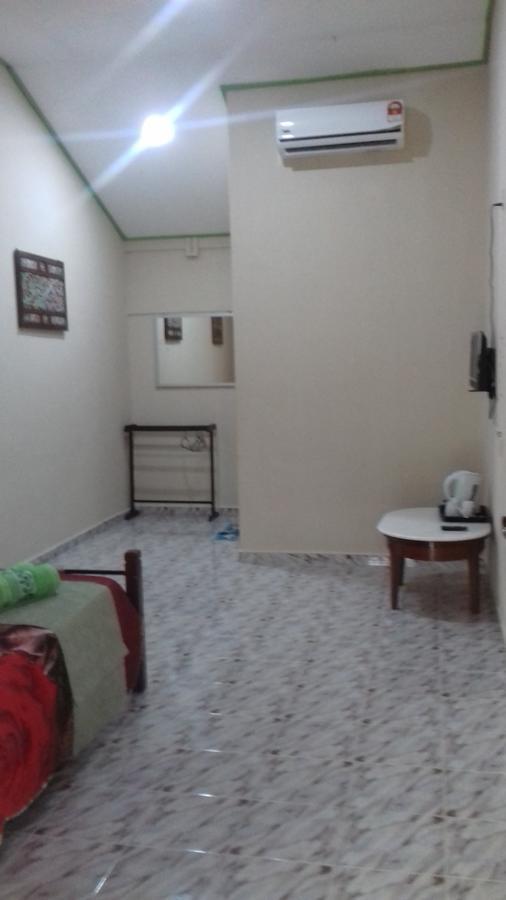 Mai Chenang Guesthouse Pantai Cenang  Eksteriør bilde